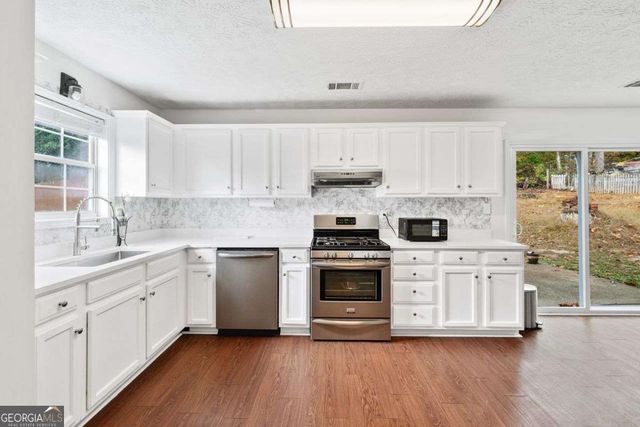 5365 Maltdie Court, Sugar Hill, GA 30518