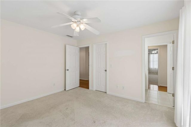 5486 Hedge Brooke Pointe Cove NW, Acworth, GA 30101