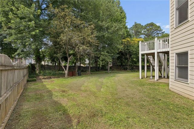 5486 Hedge Brooke Pointe Cove NW, Acworth, GA 30101