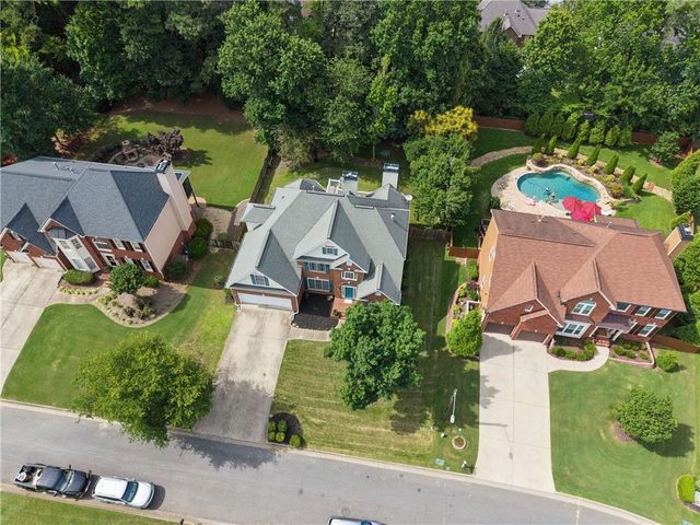 5486 Hedge Brooke Pointe Cove NW, Acworth, GA 30101