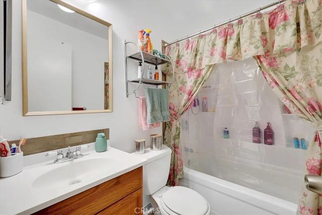 7048 Kilkenny Dr, Sacramento, CA 95842