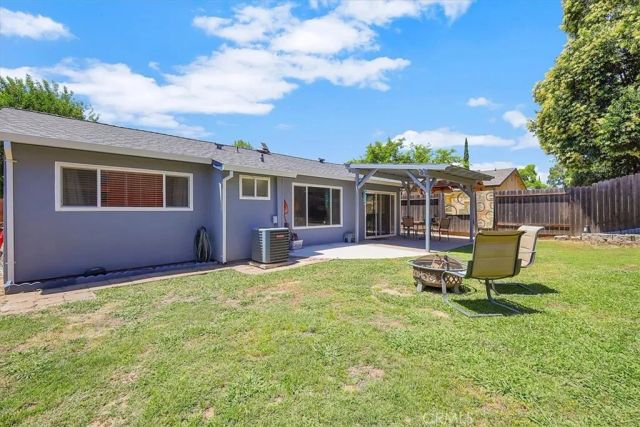 7048 Kilkenny Dr, Sacramento, CA 95842