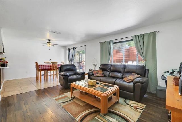 7048 Kilkenny Dr, Sacramento, CA 95842