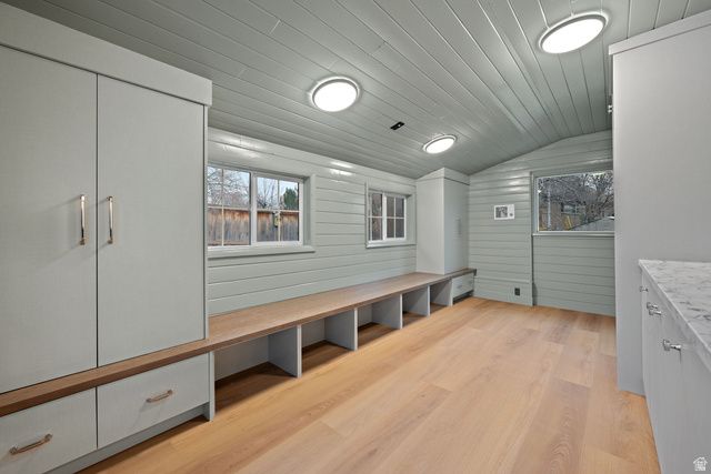 4695 S SYCAMORE, Holladay, UT 84117