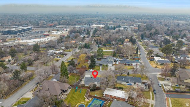 4695 S SYCAMORE, Holladay, UT 84117