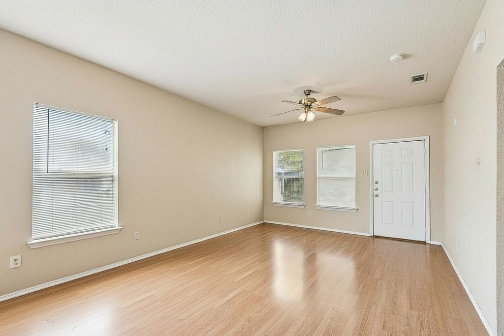5931-5933 Robinwood Lane, Little Elm, TX 75068 — photo 5
