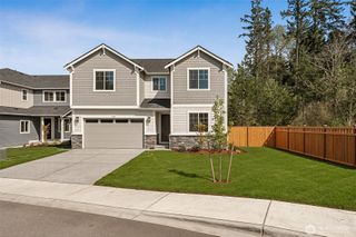 2215 Oak Court #12, Milton, WA 98354