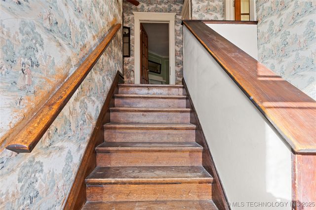 707 S Cherokee Avenue, Bartlesville, OK 74003