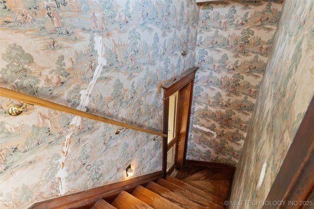 707 S Cherokee Avenue, Bartlesville, OK 74003