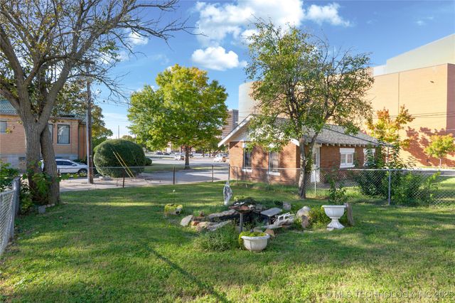 707 S Cherokee Avenue, Bartlesville, OK 74003