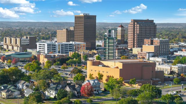 707 S Cherokee Avenue, Bartlesville, OK 74003