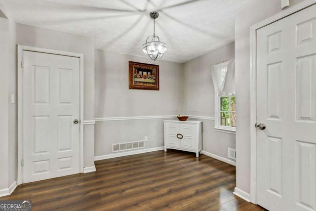 3918 Sherwood Drive, Douglasville, GA 30135