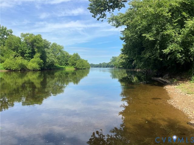 1387 New Town Rd, Goochland, VA 23063