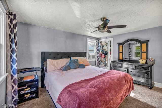 888 Greenwood Avenue, Akron, OH 44320