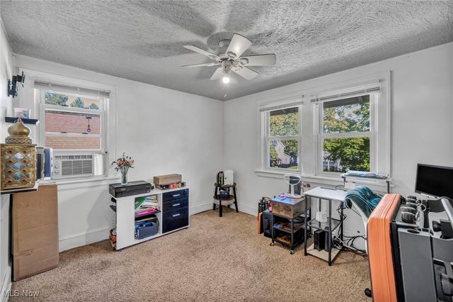 888 Greenwood Avenue, Akron, OH 44320