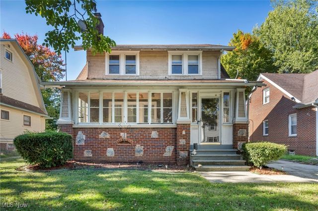 888 Greenwood Avenue, Akron, OH 44320