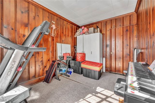 888 Greenwood Avenue, Akron, OH 44320