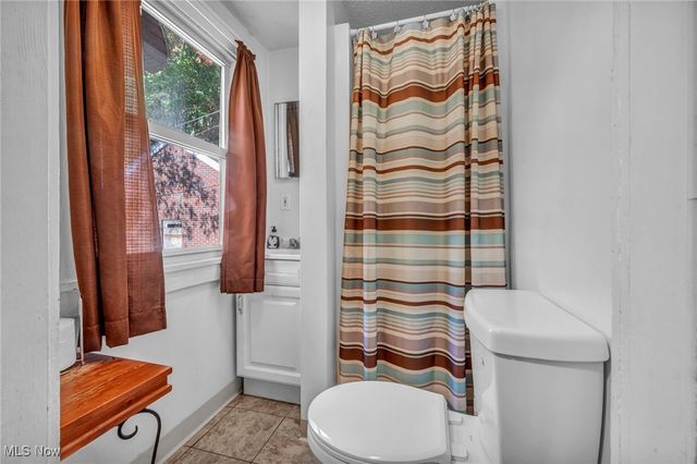 888 Greenwood Avenue, Akron, OH 44320