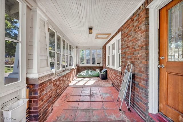 888 Greenwood Avenue, Akron, OH 44320