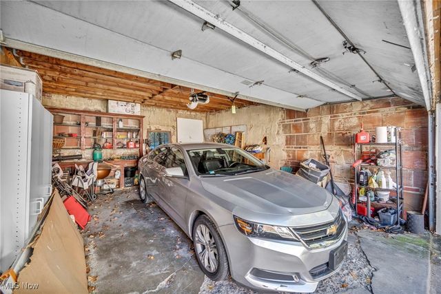 888 Greenwood Avenue, Akron, OH 44320