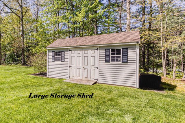32 Century Lane, Litchfield, NH 03052