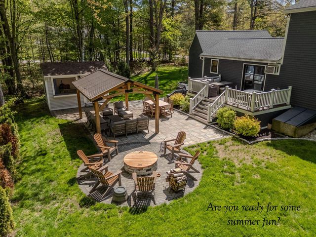 32 Century Lane, Litchfield, NH 03052