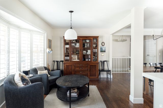 1069 E BIRCHBROOK CIR, Cottonwood Heights, UT 84047