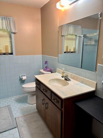 175 Bob Mccaskill Drive, Defuniak Springs, FL 32433