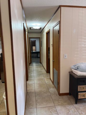 175 Bob Mccaskill Drive, Defuniak Springs, FL 32433