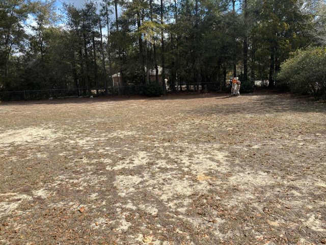 175 Bob Mccaskill Drive, Defuniak Springs, FL 32433