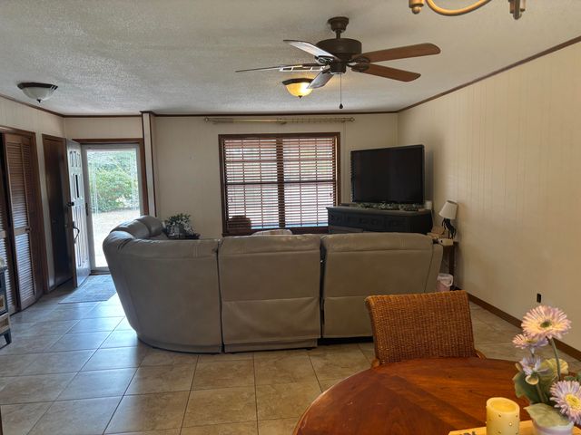 175 Bob Mccaskill Drive, Defuniak Springs, FL 32433