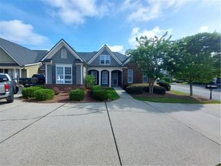 1898 Manor View NW Circle, Acworth, GA 30101