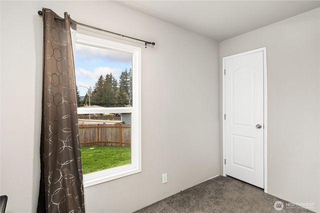 6536 Harlow Drive, Bremerton, WA 98312