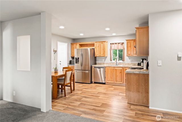 6536 Harlow Drive, Bremerton, WA 98312