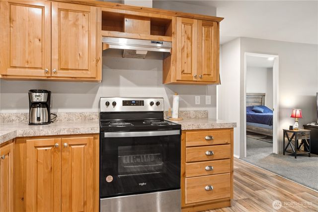 6536 Harlow Drive, Bremerton, WA 98312