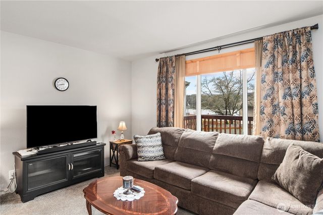 6536 Harlow Drive, Bremerton, WA 98312