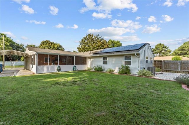 780 Meade LN, Virginia Beach, VA 23455