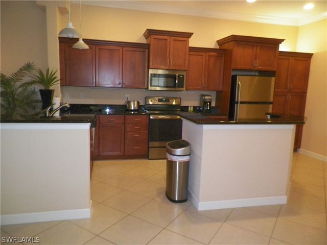 8641 Piazza Del Lago CIR 204, Estero, FL 33928