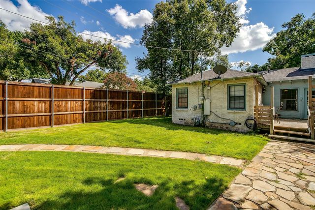 3800 Westcliff Road S, Fort Worth, TX 76109