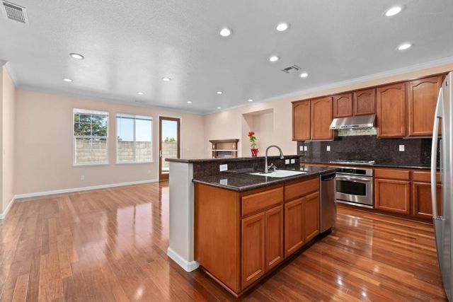 5749 Oakmont Drive, Richmond, CA 94806