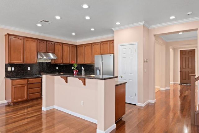 5749 Oakmont Drive, Richmond, CA 94806