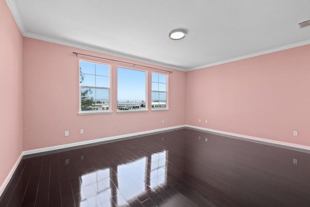 5749 Oakmont Drive, Richmond, CA 94806