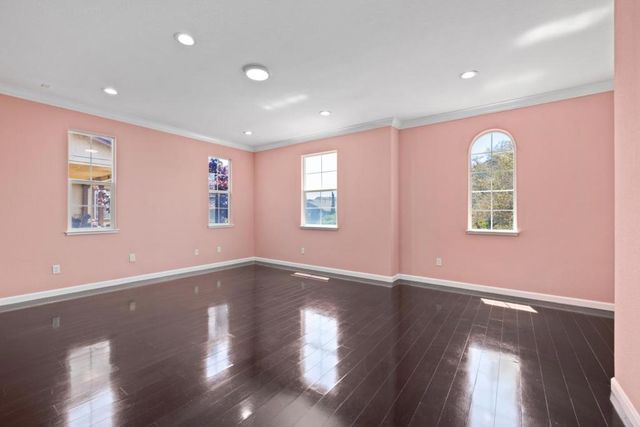 5749 Oakmont Drive, Richmond, CA 94806