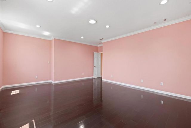 5749 Oakmont Drive, Richmond, CA 94806