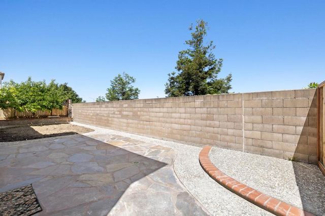 5749 Oakmont Drive, Richmond, CA 94806
