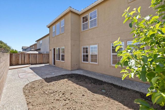 5749 Oakmont Drive, Richmond, CA 94806