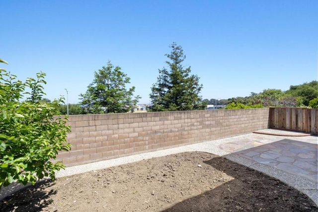 5749 Oakmont Drive, Richmond, CA 94806