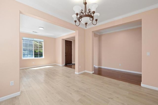 5749 Oakmont Drive, Richmond, CA 94806