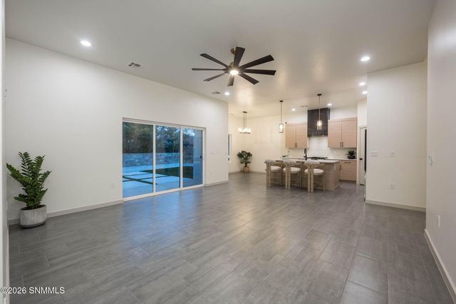 5634 Prairie Falcon, Las Cruces, NM 88012