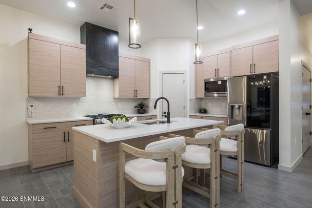 5634 Prairie Falcon, Las Cruces, NM 88012